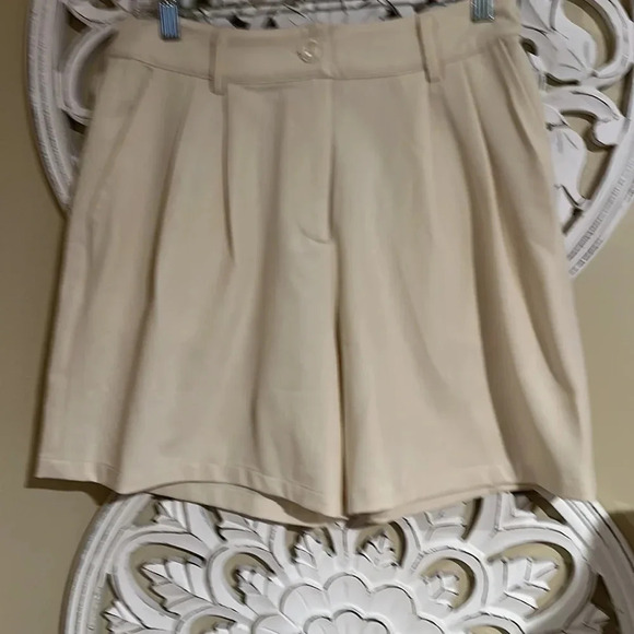 MOTEL ROCKS Hamo Shorts - Picture 3 of 8